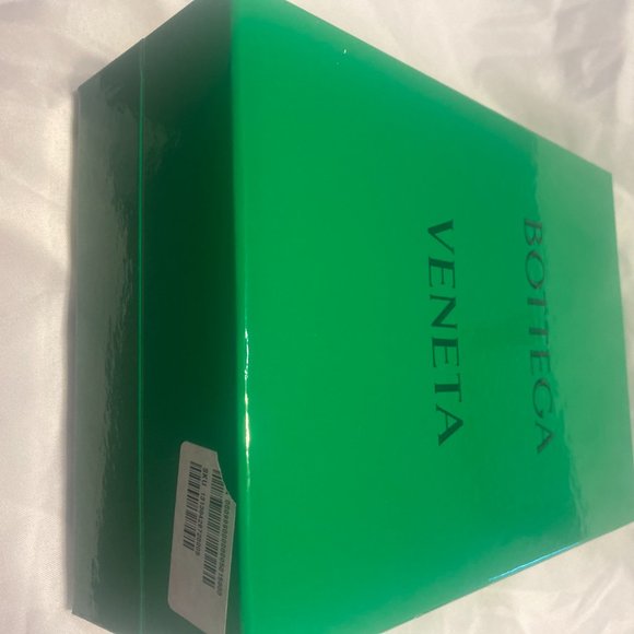 Bottega Veneta - Picture 6 of 7